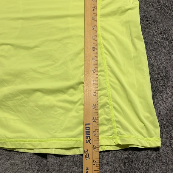 Set of TWO Zella Women’s lightweight mesh short sleeve tops. Pink, Neon Yellow L - Picture 12 of 13